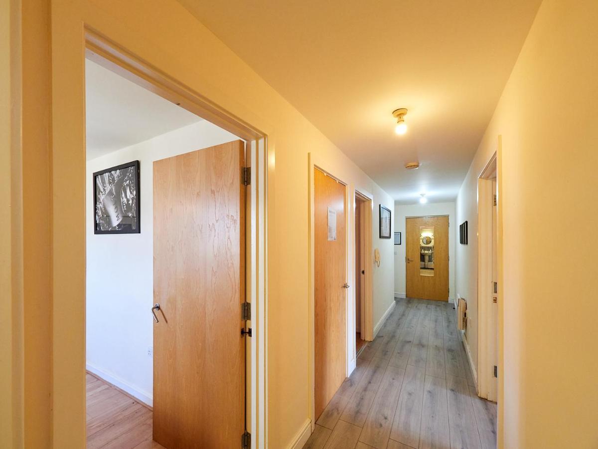 Beauchamp Suite In Coventry City Centre Cv1 For Contractors Professionals Tourists Relocators Students And Family Extérieur photo