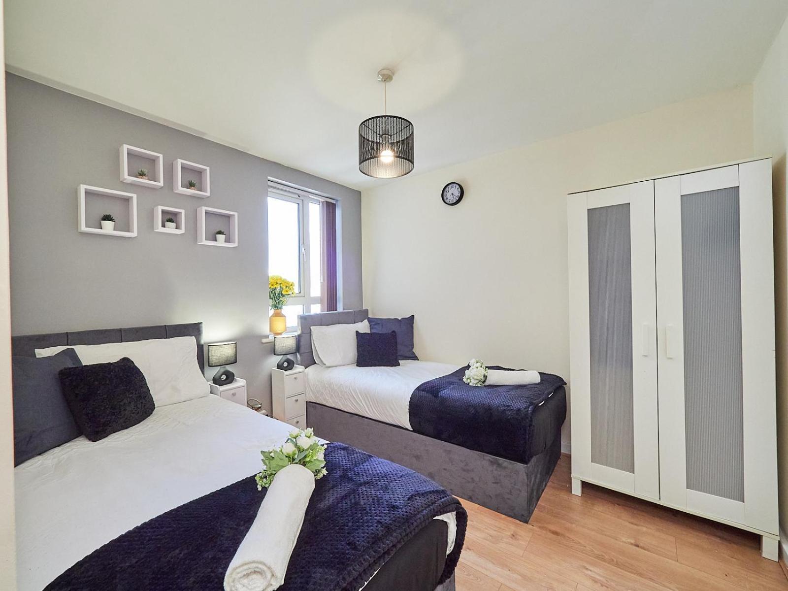 Beauchamp Suite In Coventry City Centre Cv1 For Contractors Professionals Tourists Relocators Students And Family Extérieur photo